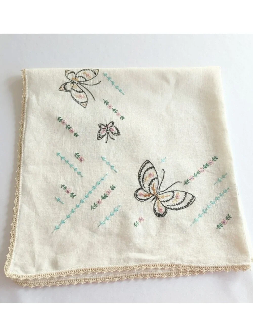 Vintage Handmade Table Covered w Embroidered Butterflies & Flowers 33
